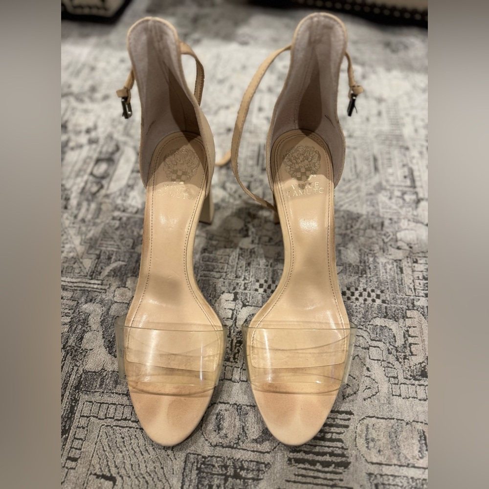 Vince Camuto 11 Corlina Sandal